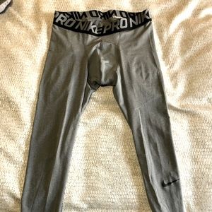 Mens Nike compression tights.